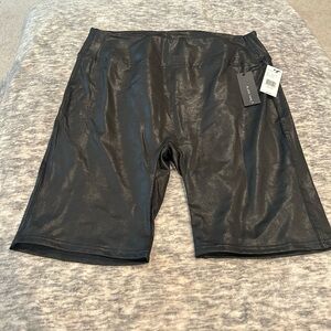 NWT Black Tape Plus Size 2X biker shorts